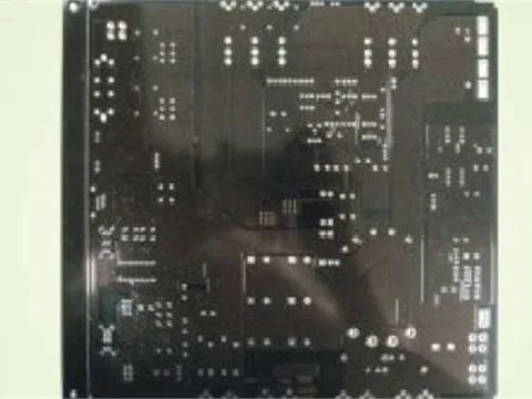 Multilayer PCB with black solder mask